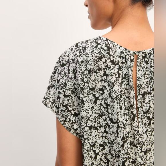 🆕 NWT Everlane The Gathered Neck Top Blouse Floral Flower Capped Sleeve Sz XXS - Picture 5 of 16